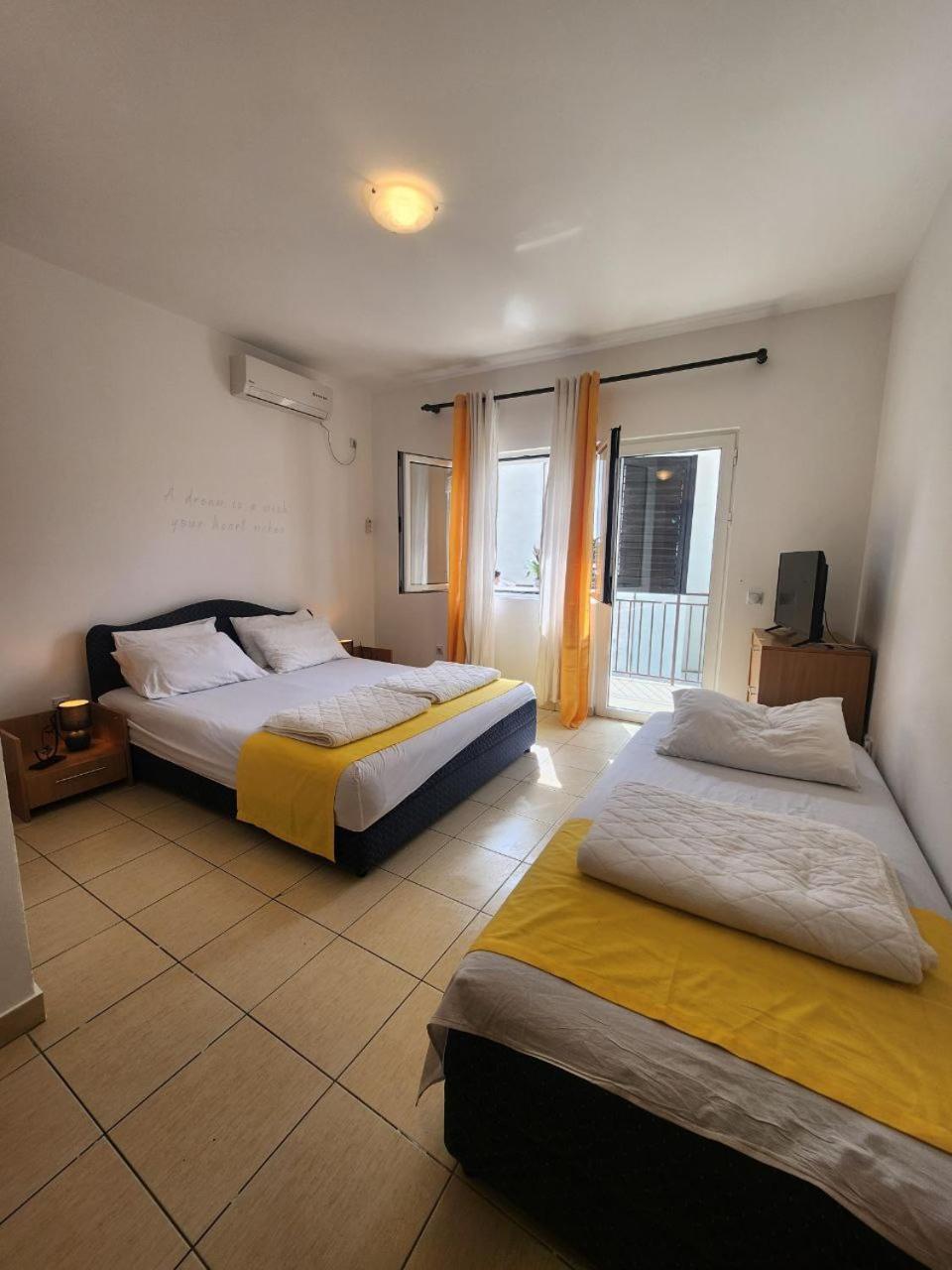Bela Kuca Studio Apartments-Na Korak Do Mora-A Step To The Sea Rafajlovići Dış mekan fotoğraf