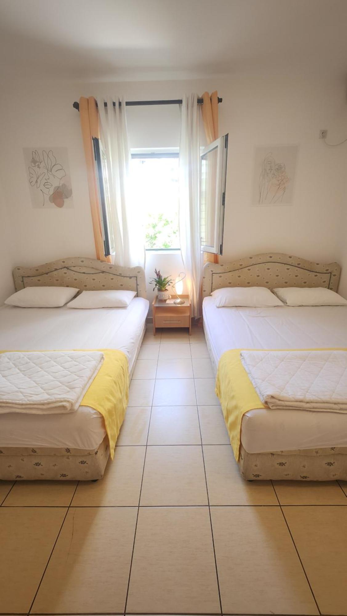 Bela Kuca Studio Apartments-Na Korak Do Mora-A Step To The Sea Rafajlovići Dış mekan fotoğraf